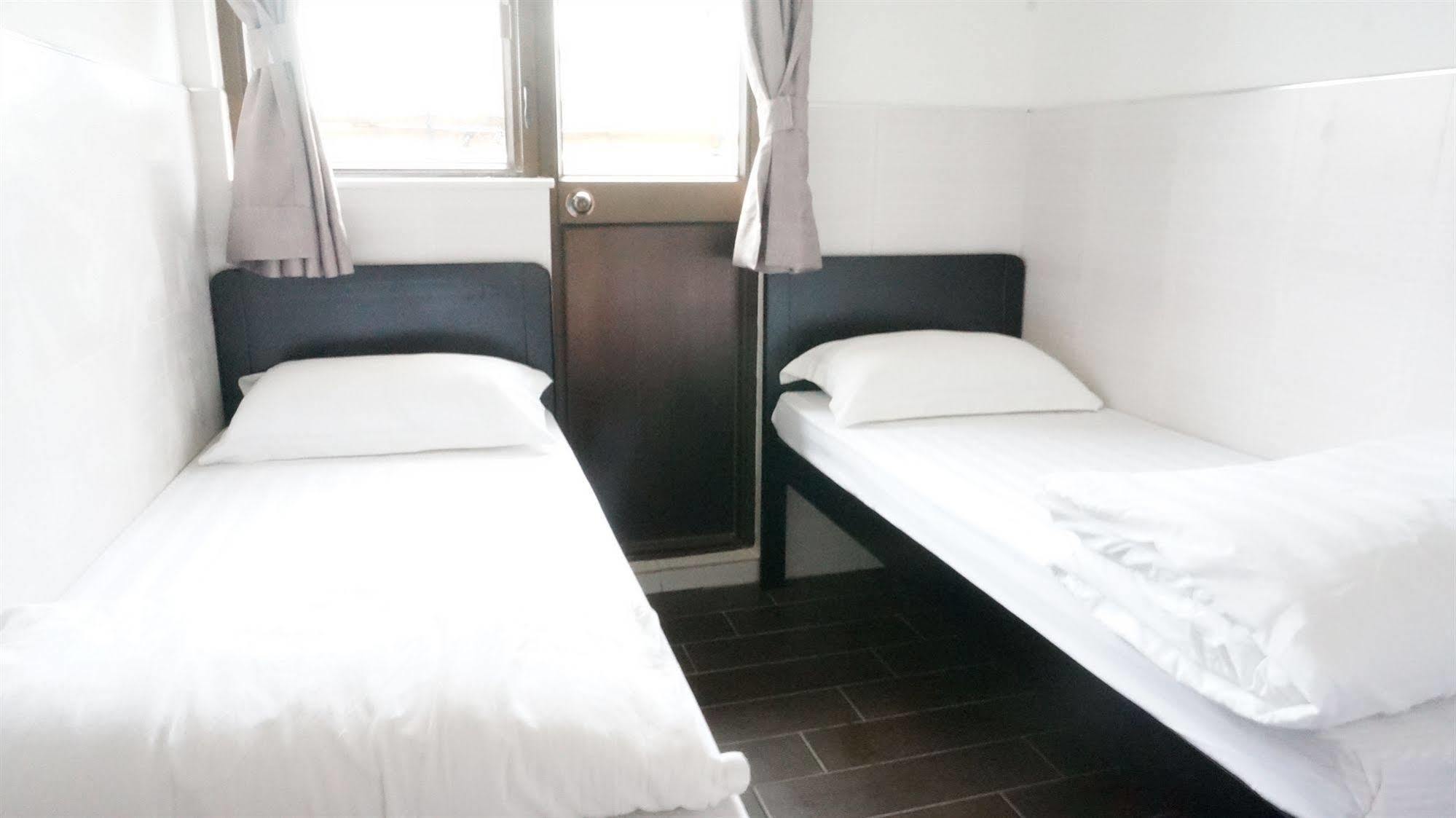 Kowloon Mongkok 1812 Guest House Hong Kong Ngoại thất bức ảnh
