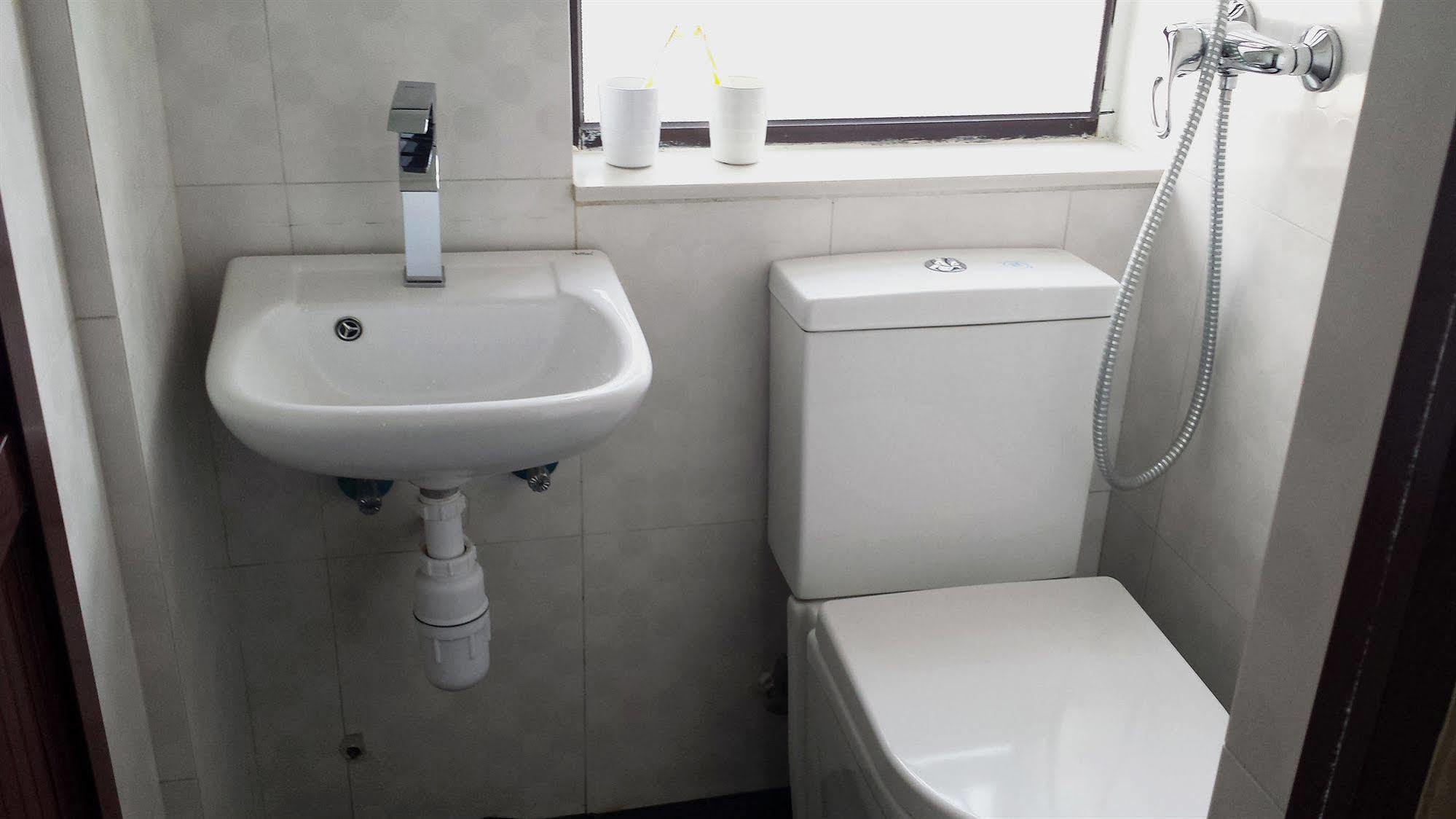 Kowloon Mongkok 1812 Guest House Hong Kong Ngoại thất bức ảnh