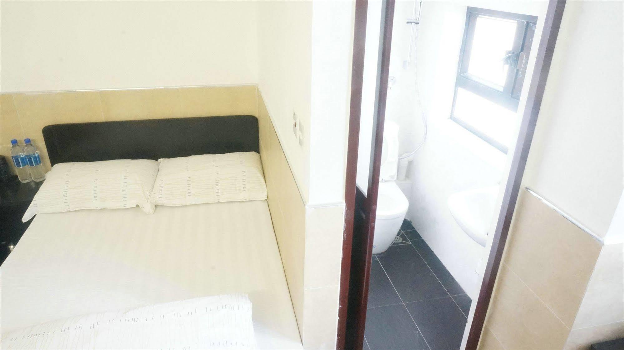 Kowloon Mongkok 1812 Guest House Hong Kong Ngoại thất bức ảnh